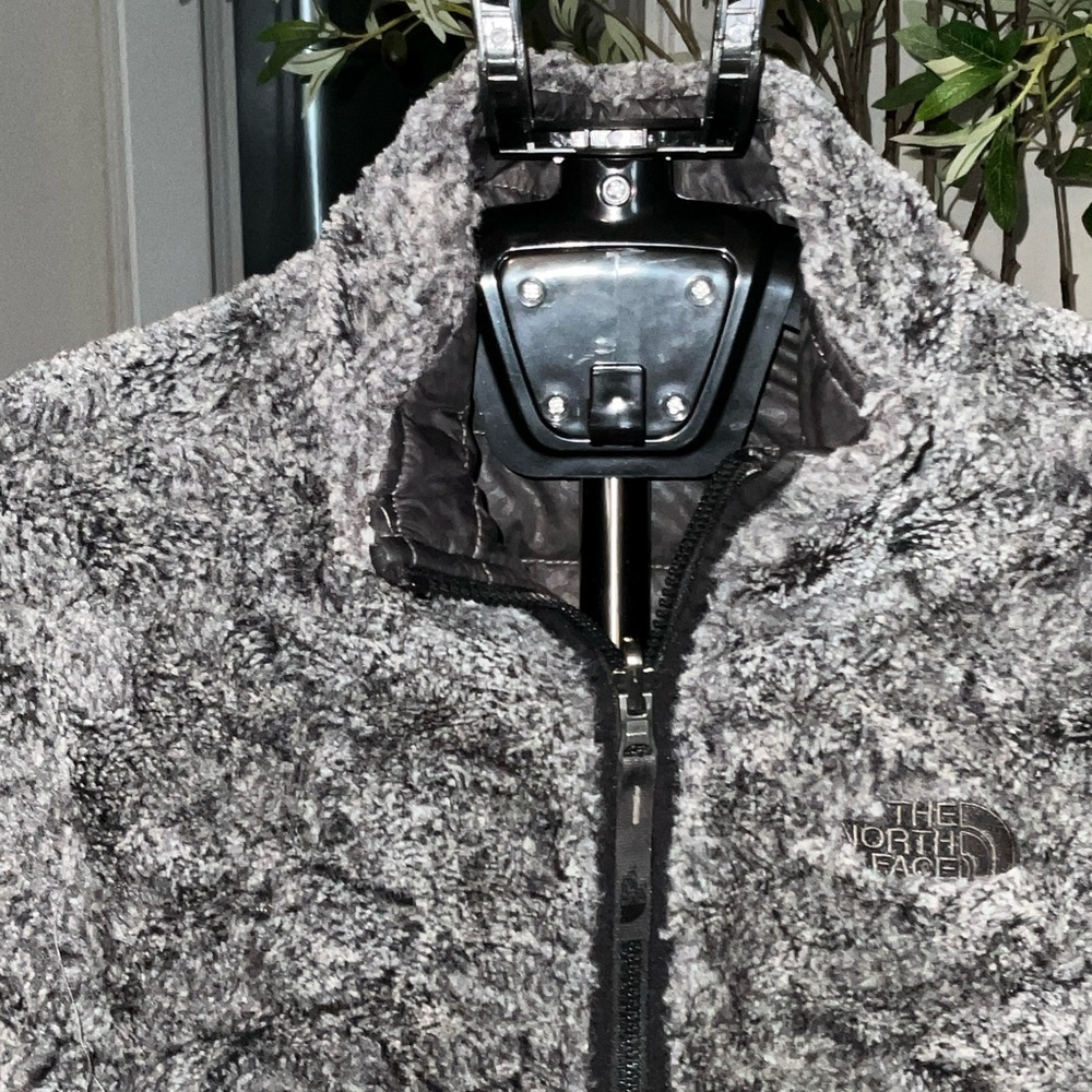 The North Face Kids Reversible Puffer Jacket - Picture 8 of 10